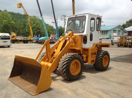 รถตักล้อยางเอวอ่อน Komatsu 507 เก่าญี่ปุ่น