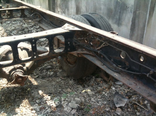 ขายชัชซี 6 ล้อ Mitsubishi FUSO รหัส FK455F-TD ไม่มีเล่มครับ