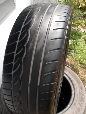 ลดราคา จาก 2500 เหลือ 1500 บาท 205/55R16 DUNLOP SP SPORT 01 TEL.081-427-3941 ลดราคา จาก 2500 เหลือ 1500 บาท 205/55R16 DUNLOP SP SPORT 01 TEL.081-427-3941