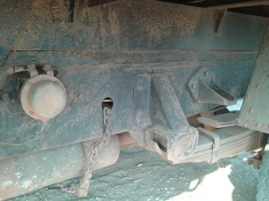 ขาย6 ล้อนิสสันคาบอน วางเครื่อง isuzu 100 แรง ขาย6 ล้อนิสสันคาบอน วางเครื่อง isuzu 100 แรง