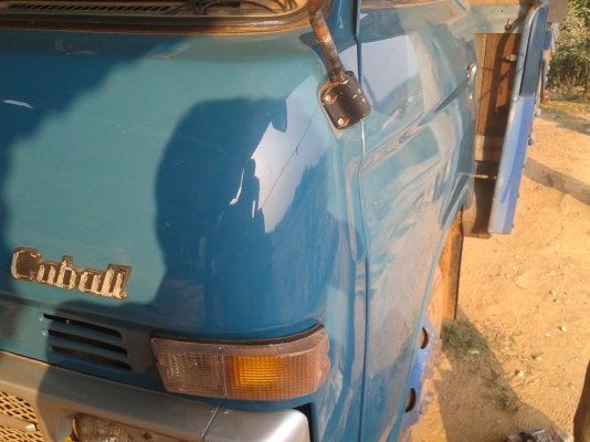 ขาย6 ล้อนิสสันคาบอน วางเครื่อง isuzu 100 แรง ขาย6 ล้อนิสสันคาบอน วางเครื่อง isuzu 100 แรง