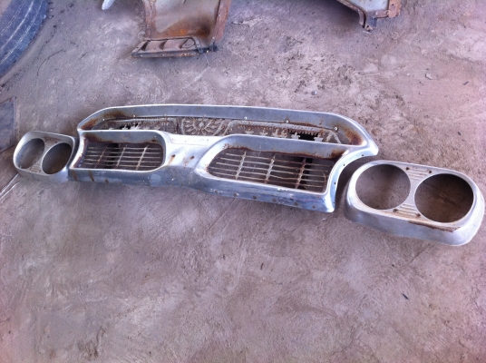 อุปกรณ์ หัวยาว สภาพดีมาก มีหลายชิ้น