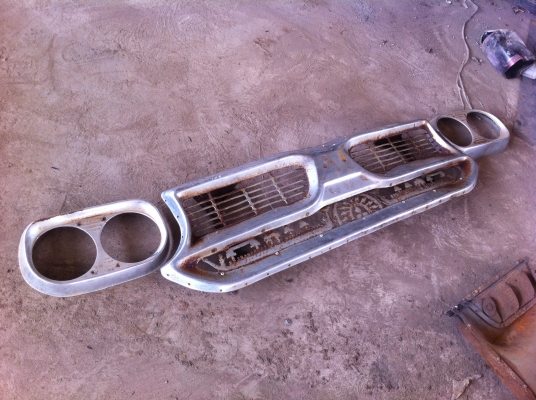 อุปกรณ์ หัวยาว สภาพดีมาก มีหลายชิ้น