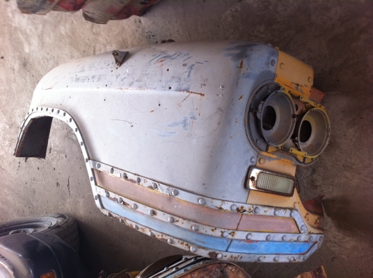 อุปกรณ์ หัวยาว สภาพดีมาก มีหลายชิ้น