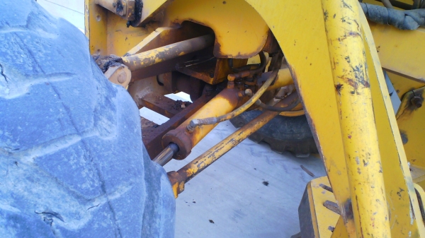 รถเกรด CHAMPION 720 SERIES 3 รถสวยเนี๊ยบ มีทะเบียนครบ ชอบราคาเท่าไรต่อรองกันได้ครับ