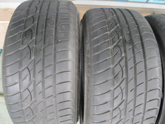 ขายยาง 225-40-18 ปี11 สวยๆ ชุด 5000 ขายยาง 225-40-18 ปี11 สวยๆ ชุด 5000