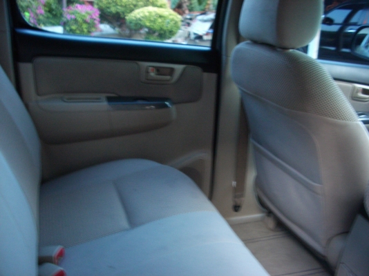 ขาย VIGO CHAMP TRD รถสวย มือเดียว ลดเหลือ 495000