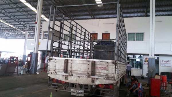 Hino เมกก้า 175  ปี 53 สภาพสวยจัด 1100000  คุยได้