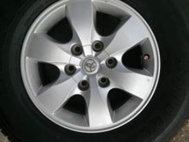 ยางถอดป้ายแดงบิดโตนดูเลอร์840 265 70R16ปี13