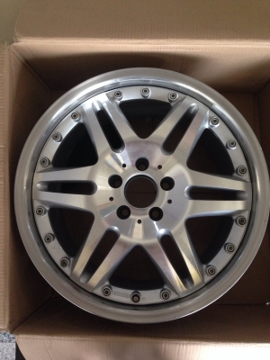 ขายแม็กซ์บราบัสแท้ หน้า 8 นิ้ว หลัง 9 นิ้ว ขอบ 18 พร้อมยางใหม่ 245/45/18