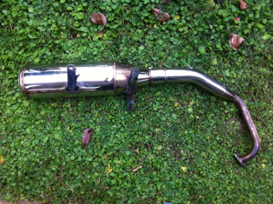 ขายท่อบิ๊กสกู๊ดเตอร์ของญี่ปุ่น สแตนเลส แท้ทั้งใบ เสียงดังทุ้มๆคับ1300บาท