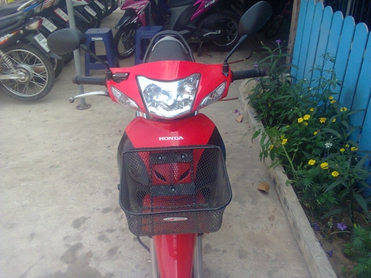 เวฟ 100 สามคัน กับมีโอ 115 มีหลายราคาไม่แพง เวฟ 100 สามคัน กับมีโอ 115 มีหลายราคาไม่แพง