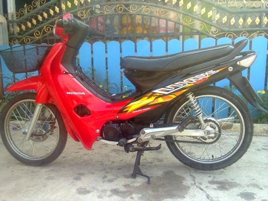 เวฟ 100 สามคัน กับมีโอ 115 มีหลายราคาไม่แพง เวฟ 100 สามคัน กับมีโอ 115 มีหลายราคาไม่แพง