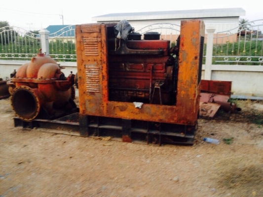 เครื่องสูบน้ำ. 20 นิ้ว เครื่องhino 500 Hp จมน้ำ มีสองชุด