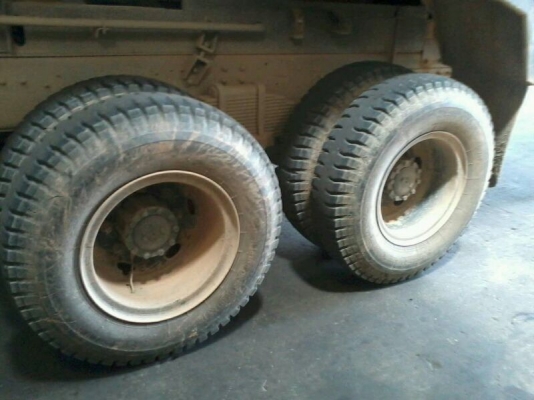 รถฮีโน่ 10  ล้อดั้ม 380 แรงม้า ปี 55  ( ขายแม่ , ลูก )  ,  ( รถวิ่ง 9x,xxx กว่า กม. )  สนใจติดต่อ 081 - 6079515