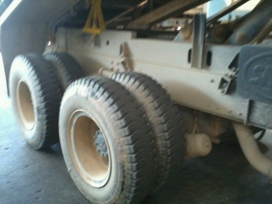 รถฮีโน่ 10  ล้อดั้ม 380 แรงม้า ปี 55  ( ขายแม่ , ลูก )  ,  ( รถวิ่ง 9x,xxx กว่า กม. )  สนใจติดต่อ 081 - 6079515