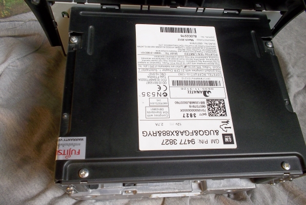 เพือนฝากขาย วิทยุ เชฟหรือดีแมกออนิวก็ไส่ได้อ่านแผ่นปกติไม่โดดพร้อมเล่นUSBมีบูทูสรับโทรที่วิทยุได้ไช้ได้ปกติทุกอย่างคับแผ่นเล่นดีไม่มีปันหา