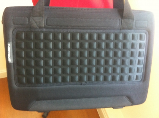 กระเป๋าใส่โน๊ตบุค &amp; เอกสาร Boblbe-e W17