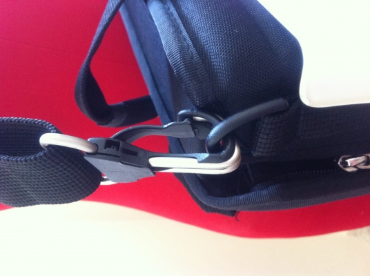 กระเป๋าใส่โน๊ตบุค &amp; เอกสาร Boblbe-e W17