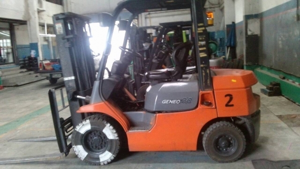 ขาย Toyota 02-7FD25 สนใจโทร 083 081 2889