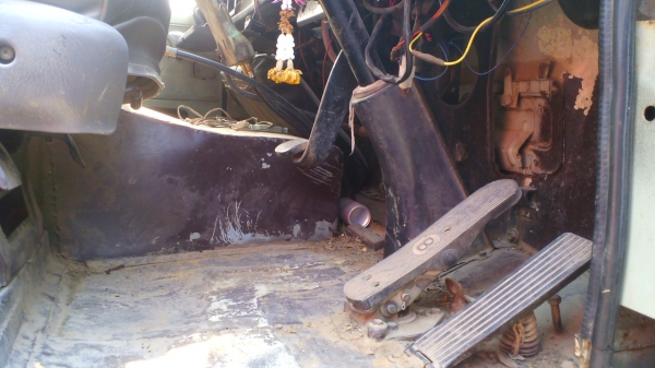 แพ๊คคู่ทั้งสองคันรวด..รถเกี่ยวเกี่ยวเกษตรพัฒนาเจ้าช้างไวไฟกับ สิบล้อสองเพลาเทลเลอร์ นิสสันรถสวย ชอบราคาเท่าไรต่อรองได้ครับ