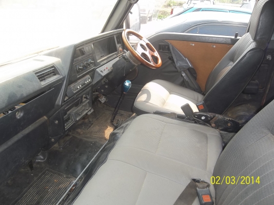 ขายรถตู้ NISSAN 2000 CC.