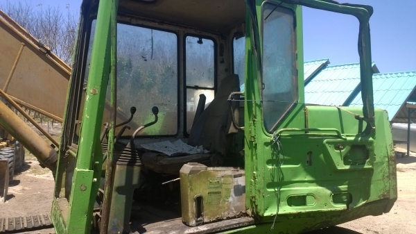 PC120-5 คีบไม้-เหล็ก เครื่องเดิม ปั้มเดิม แน่นๆ เอวดีแน่นๆ ช่วงล่างสวยใช้ได้..บุ้งกี้และหัวคีบ..เลือกอย่างใดอย่างหนึ่ง...