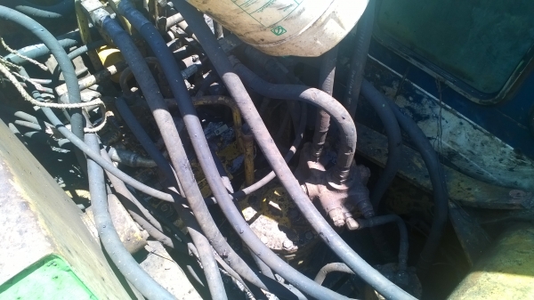 PC120-5 คีบไม้-เหล็ก เครื่องเดิม ปั้มเดิม แน่นๆ เอวดีแน่นๆ ช่วงล่างสวยใช้ได้..บุ้งกี้และหัวคีบ..เลือกอย่างใดอย่างหนึ่ง...