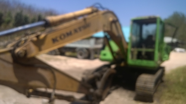 PC120-5 คีบไม้-เหล็ก เครื่องเดิม ปั้มเดิม แน่นๆ เอวดีแน่นๆ ช่วงล่างสวยใช้ได้..บุ้งกี้และหัวคีบ..เลือกอย่างใดอย่างหนึ่ง...