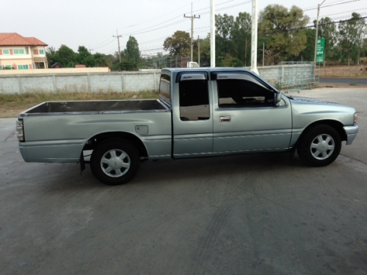 ขายอีซูซุมังกรทอง<<125000>> ขายอีซูซุมังกรทอง<<125000>>