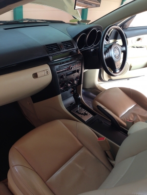 Mazda3 สภาพสวยพร้อมใช้งาน