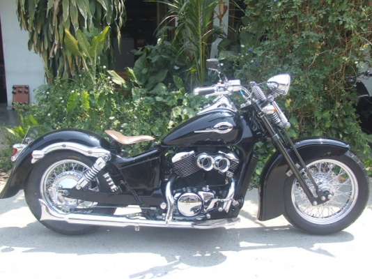 ขาย shadow 400 classic y.2002 แต่งแนว Softail Springer Classic.