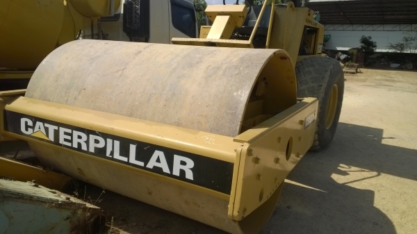 รถบด2เพลาสั่นสะเทือนCAT CS533C รถสวยสภาพดี(รถของบ.รับเหมา) เอกสารเล่มพร้อมโอน...