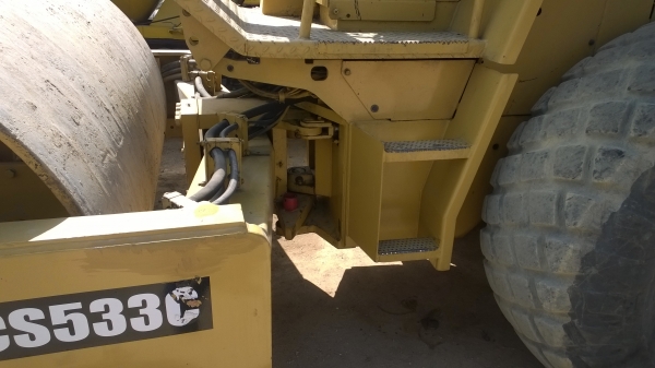 รถบด2เพลาสั่นสะเทือนCAT CS533C รถสวยสภาพดี(รถของบ.รับเหมา) เอกสารเล่มพร้อมโอน...