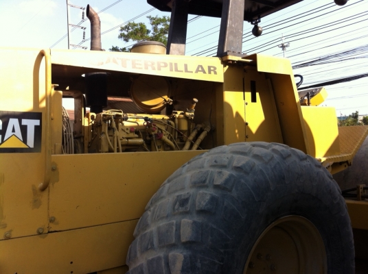 รถบด2เพลาสั่นสะเทือนCAT CS533C รถสวยสภาพดี(รถของบ.รับเหมา) เอกสารเล่มพร้อมโอน...