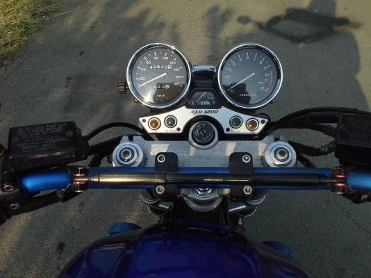 YAMAHA XJR Y.98 1200cc.เครื่องแรงมาก พร้อมใช้เลยครับ