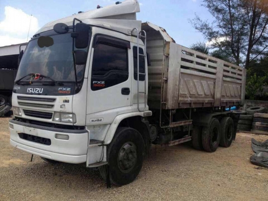 รถอีซูซุ 10 ล้อดั้ม 320 แรงม้า. ปี 50  สนใจติดต่อ 081 - 6079515  ( ลด  เหลือ  1,950,000  บาท. )