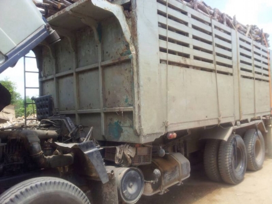 รถฮีโน่ 10 ล้อดั้ม  FM2K  260 แรงม้า.   สนใจติดต่อ 081 - 6079515  ( ลดแล้ว เหลือ 1,100,000 บาท. )