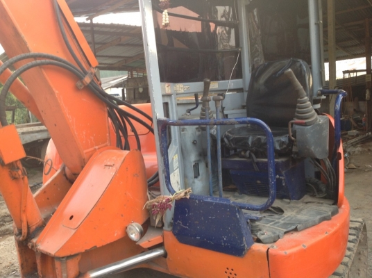 ขายรถแบคโฮ HITACHI 58 แรง
