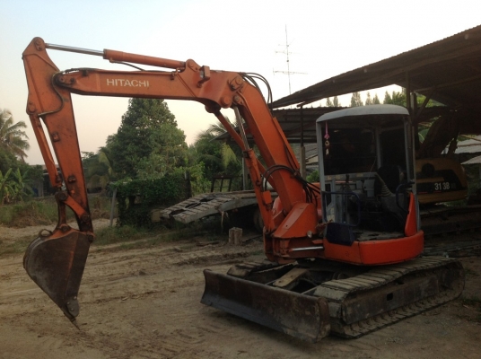 ขายรถแบคโฮ HITACHI 58 แรง