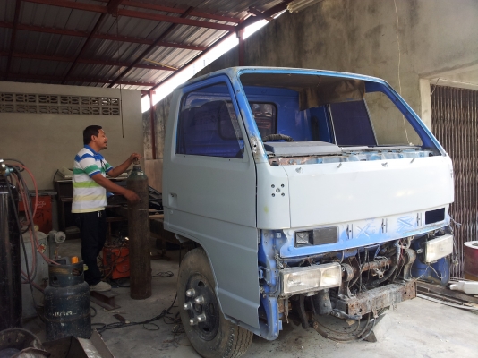 ISUZU NKR58L ขายตามสภาพเอกสารพร้อมโอน ISUZU NKR58L ขายตามสภาพเอกสารพร้อมโอน