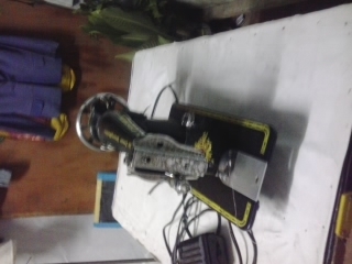 ฝากขายจักรเย็บผ้าและอุปกรณ์(ขาและหัวจักรเย็บผ้า)