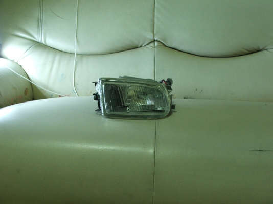 ไฟตัดหมอก sunny  B 14 ด้านขวาพร้อมแตร Horn