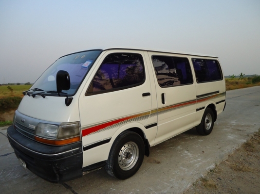 รถตู้  Toyota  hiace    เอกสารพร้อมโอน