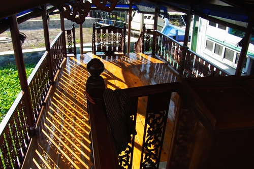 เรือสำราญไม้สักหายาก เรือสำราญไม้สักหายาก
