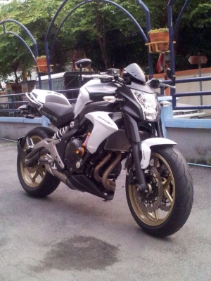 ขาย Er6N ปี 2012 ไมล์9xxx  พร้อมโอน