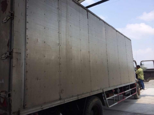 องการขายรถอีซุเอ็ฟทีอาเครื่องดีคัชซีสวยตู้3บานมีลิปท้ายติดต่อด่วนบริสัทขายเอง