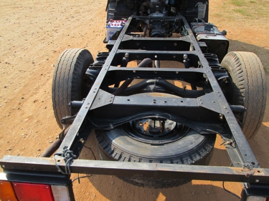 ขาย 4ล้อกลาง ISUZU TL หัวการ์ตูน