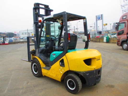 ขายฟอร์คลิฟต์ KOMUTSU  FD25-15 (DIESEL), เกียร์ AT, SIDE SHIFT , เสา  4 M , ขอบคุณพี่ประสงค์ นนทบุรี