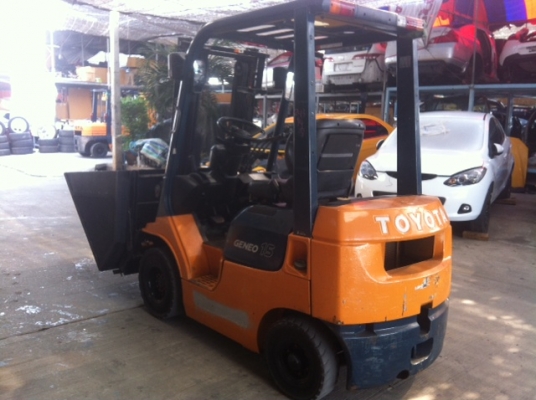 ขายฟอร์คลิฟต์ TOYOTA 7FG15 ( SPECS JAPAN )  เกียร์ AT  , HINHFORK  เสา 3 M ขอบคุณมากครับคุณบอย กทม